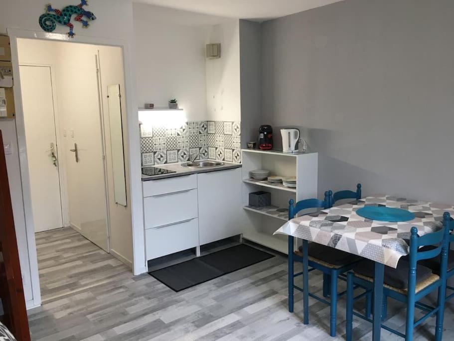 Studio Duplex Vue Mer 100M De La Plage Saint-Nic Exterior foto